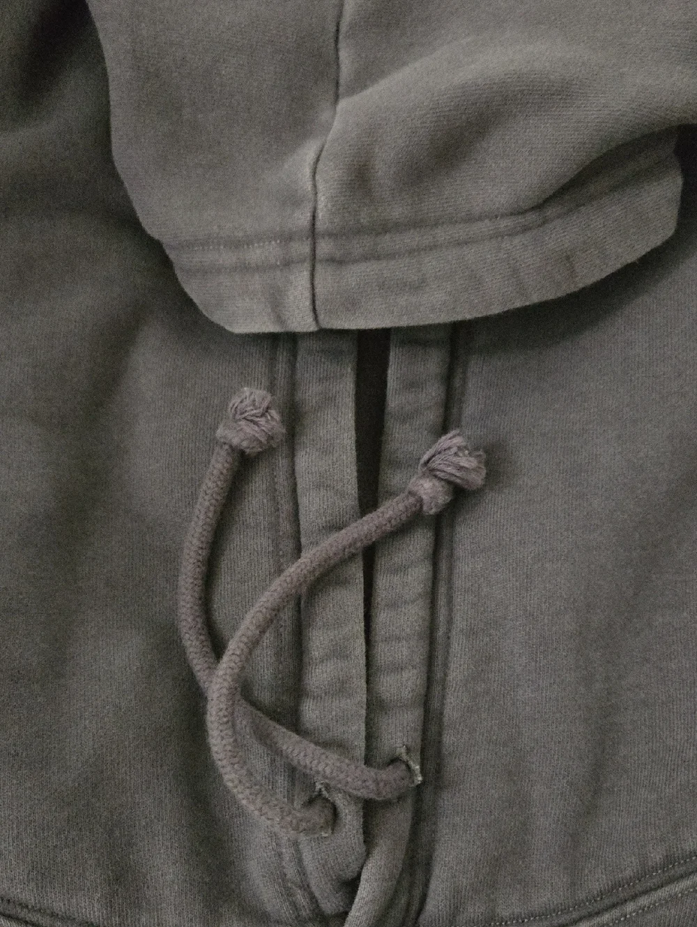 Lulu Charcoal Gray Pullover Hoodie Crop - Picture 2 of 3